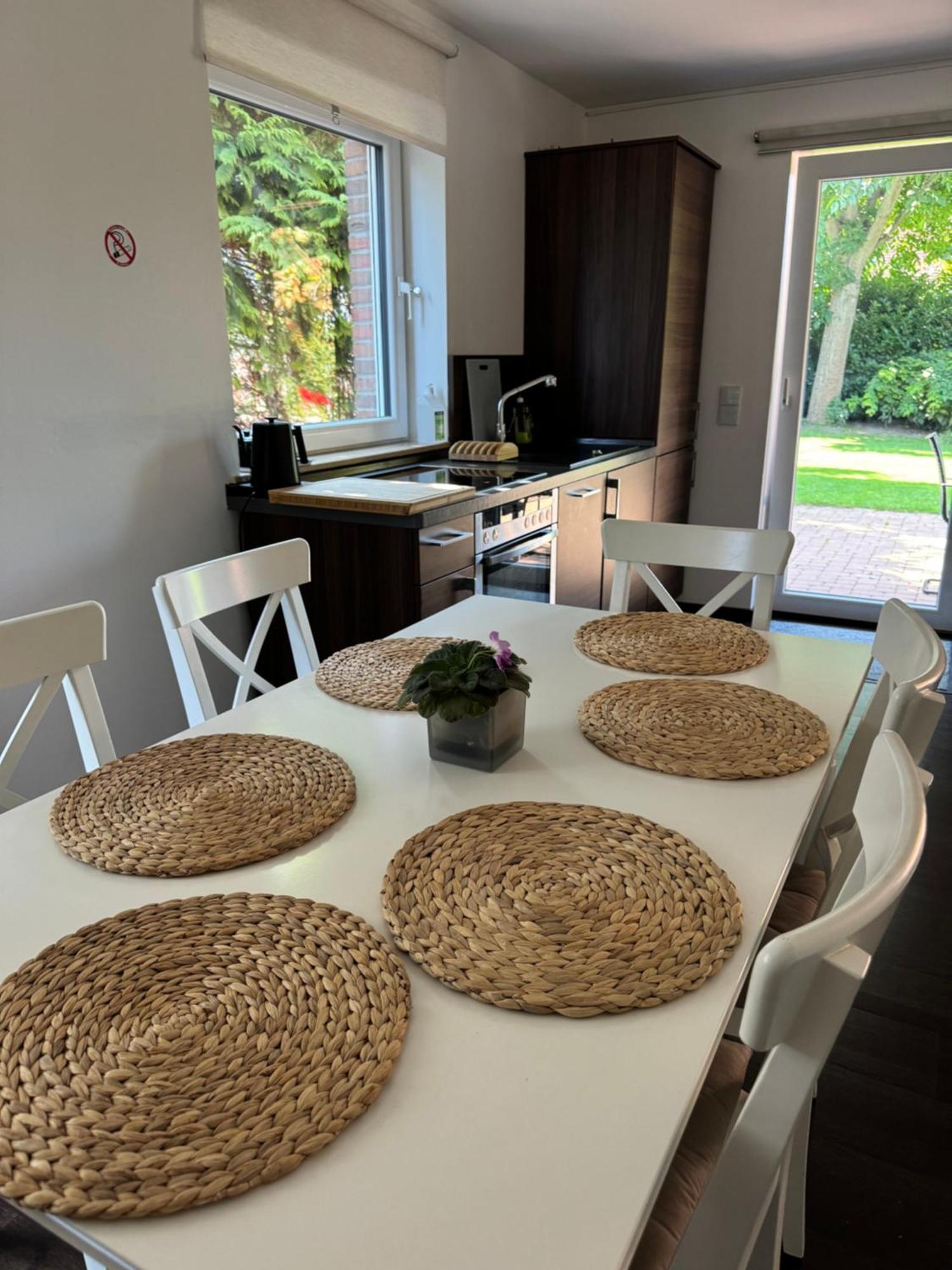 Modern House Gehrden Auf 2 Etagen, Garten, Barbecue, Contactless Check-in, Free Parking *