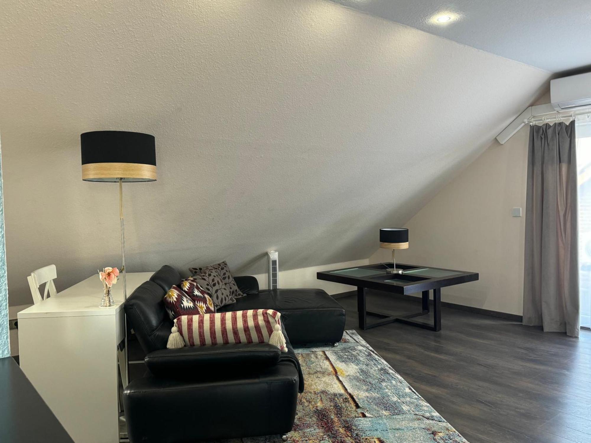 Apartment Modern House Gehrden Auf 2 Etagen, Garten, Barbecue, Contactless Check-in, Free Parking *