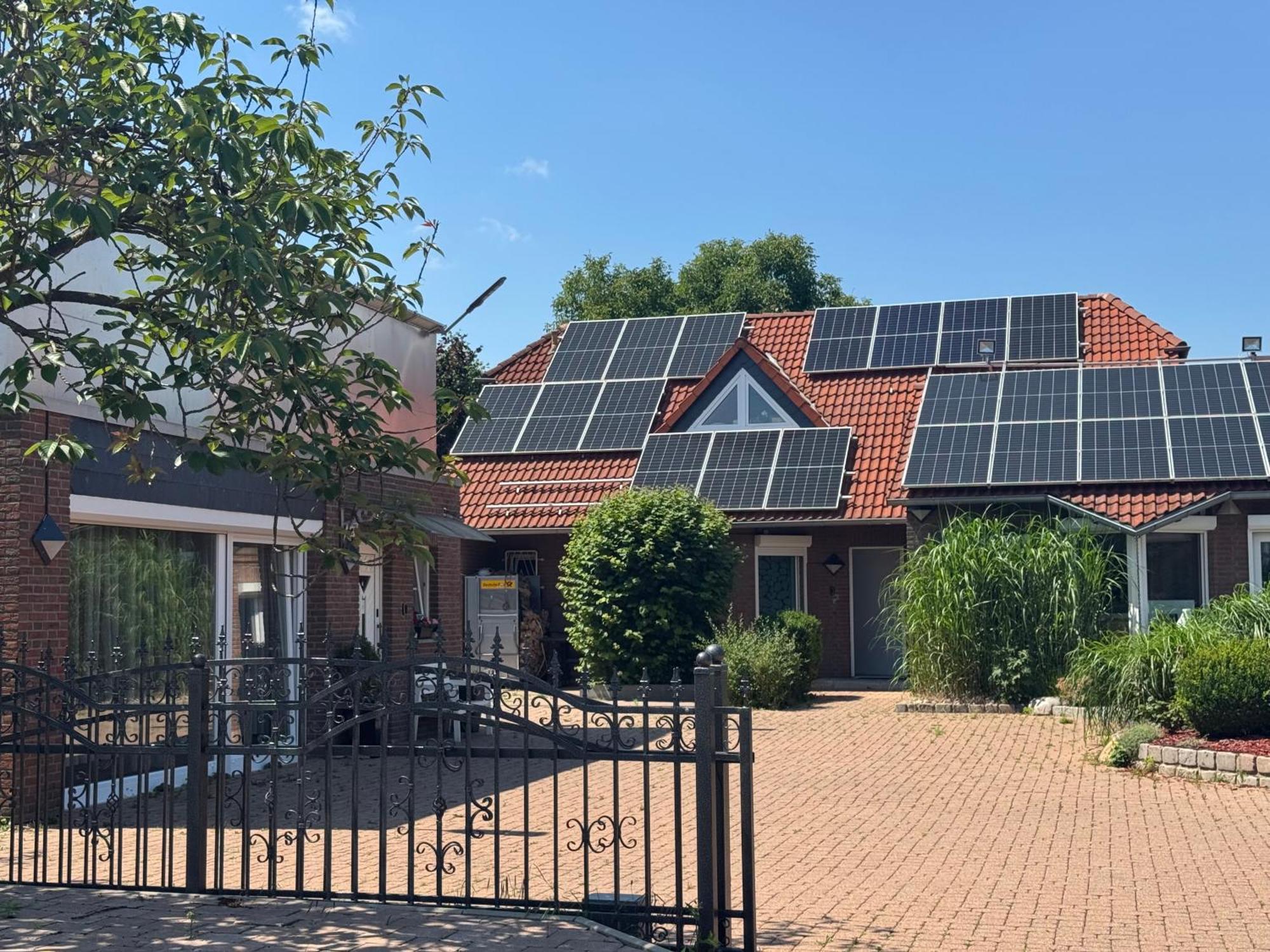 Apartment Modern House Gehrden Auf 2 Etagen, Garten, Barbecue, Contactless Check-in, Free Parking
