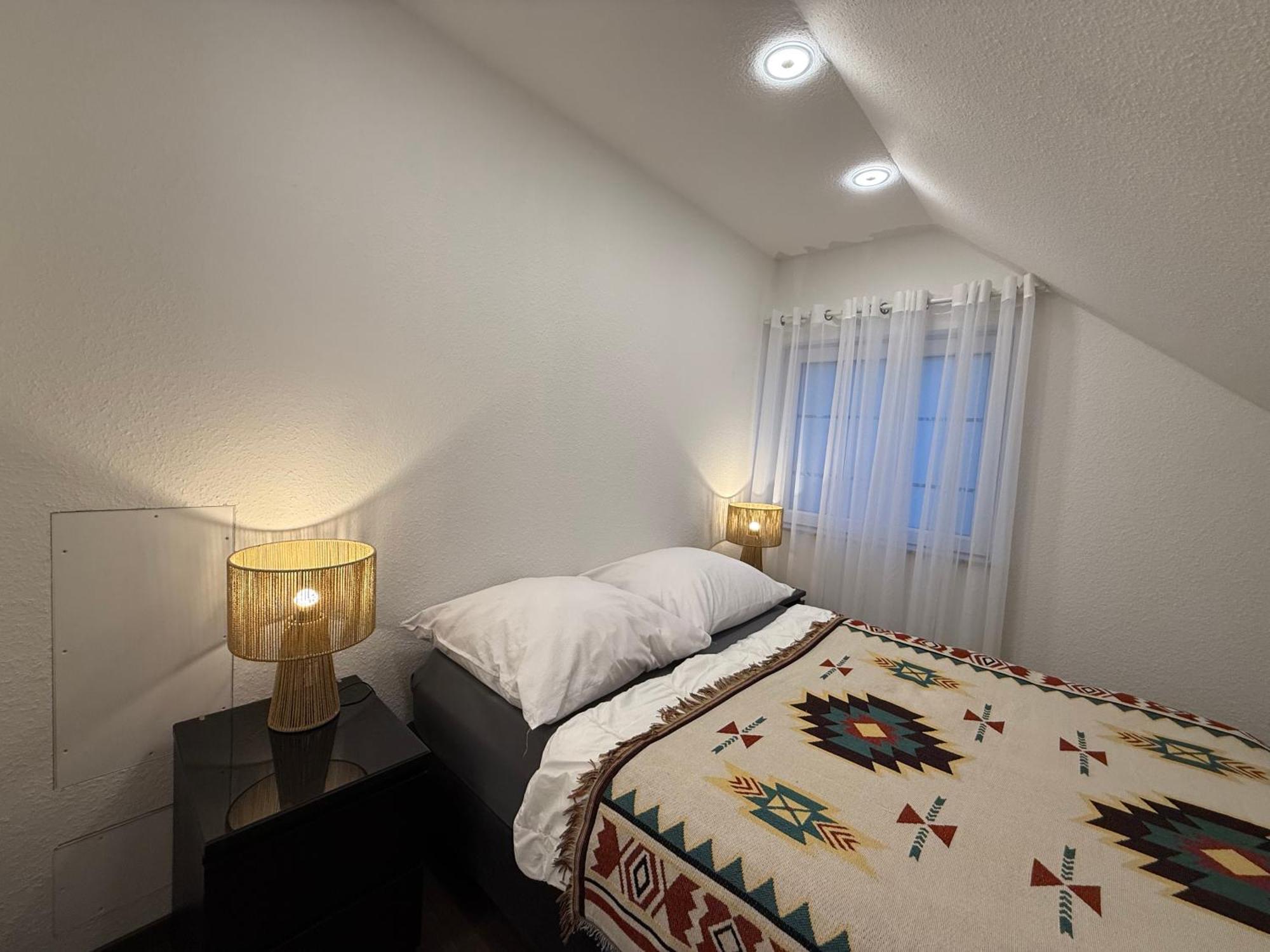Modern House Gehrden Auf 2 Etagen, Garten, Barbecue, Contactless Check-in, Free Parking Apartment