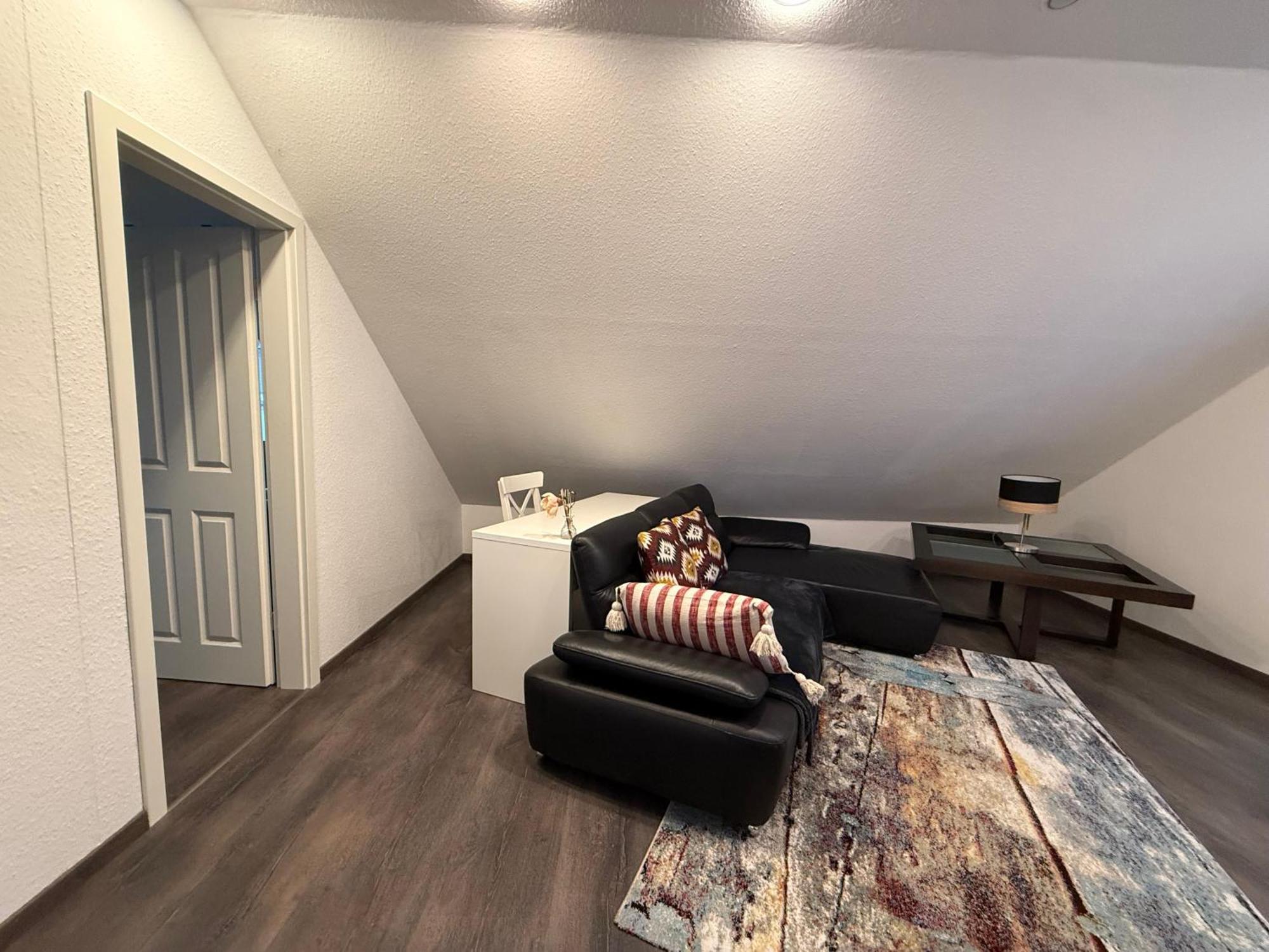 Apartment Modern House Gehrden Auf 2 Etagen, Garten, Barbecue, Contactless Check-in, Free Parking *