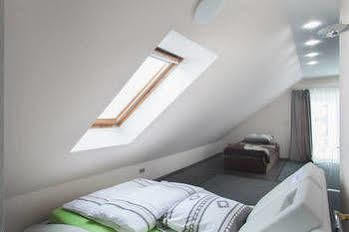 Modern House Gehrden Auf 2 Etagen, Garten, Barbecue, Contactless Check-in, Free Parking Apartment