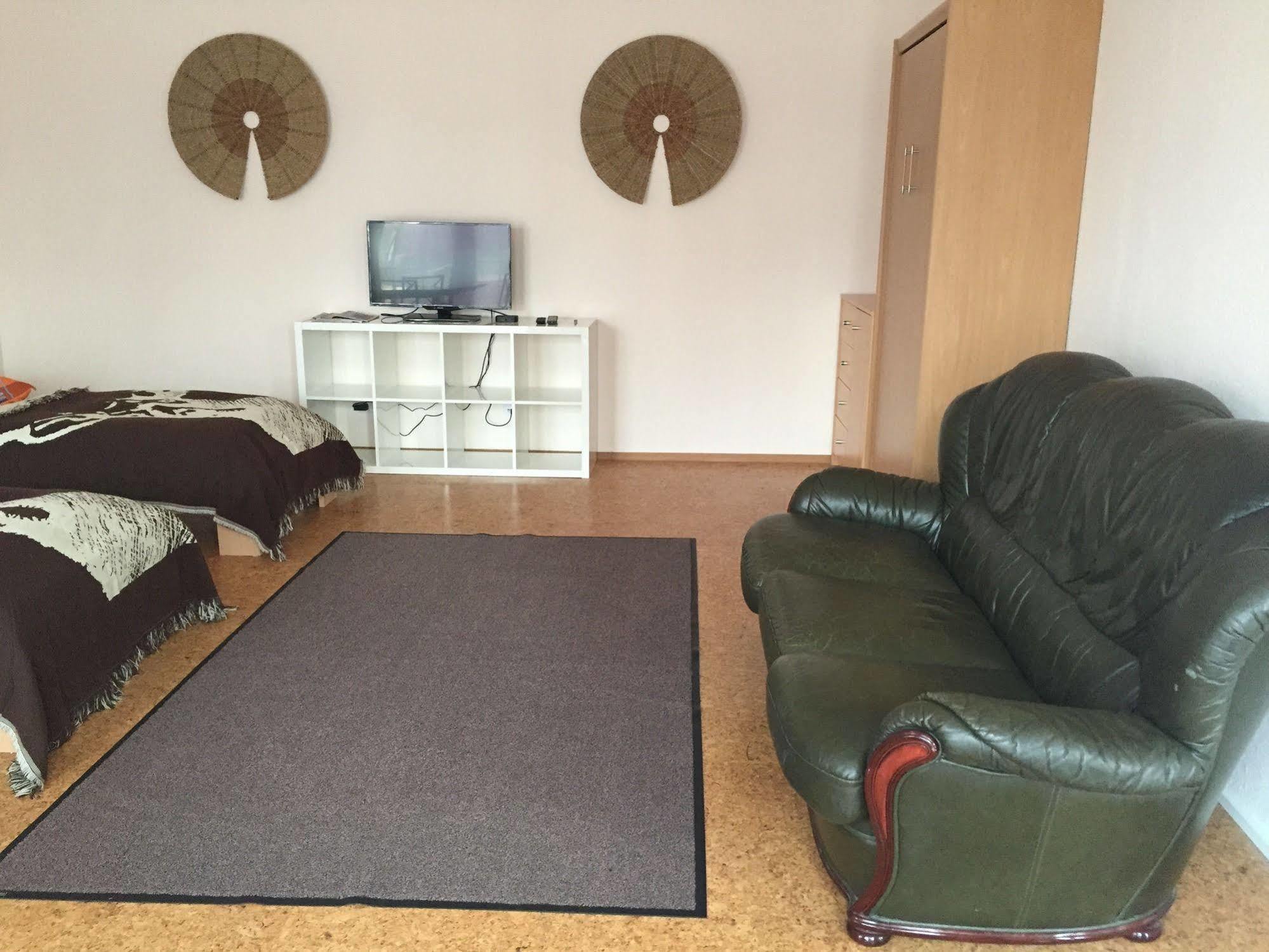 Modern House Gehrden Auf 2 Etagen, Garten, Barbecue, Contactless Check-in, Free Parking *