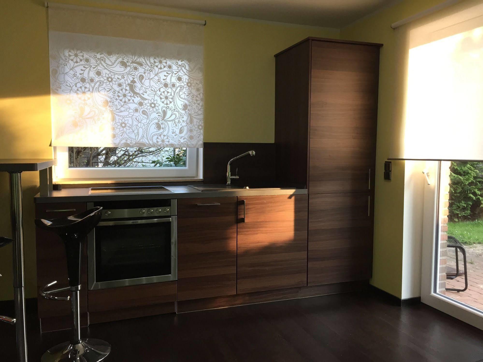 Modern House Gehrden Auf 2 Etagen, Garten, Barbecue, Contactless Check-in, Free Parking Apartment *